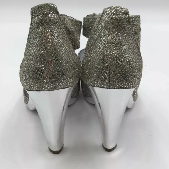 Michael Kors Heels Women's Mule Heels - Size 7 - Picture 3 of 6